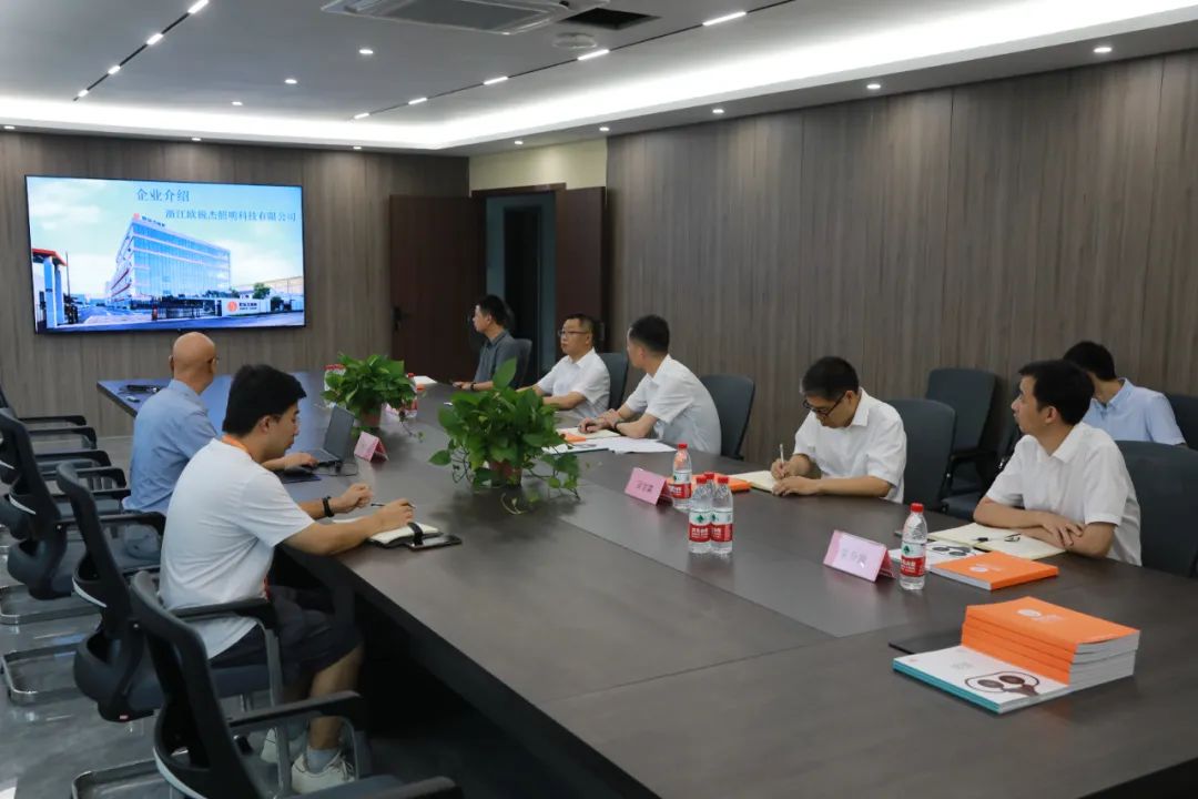 1689660087380716.jpg 1689660087380716.jpg