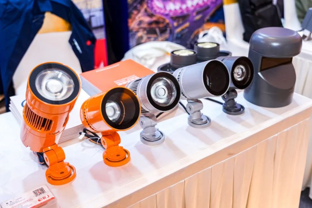 1700031854802458.jpg 1700031854802458.jpg