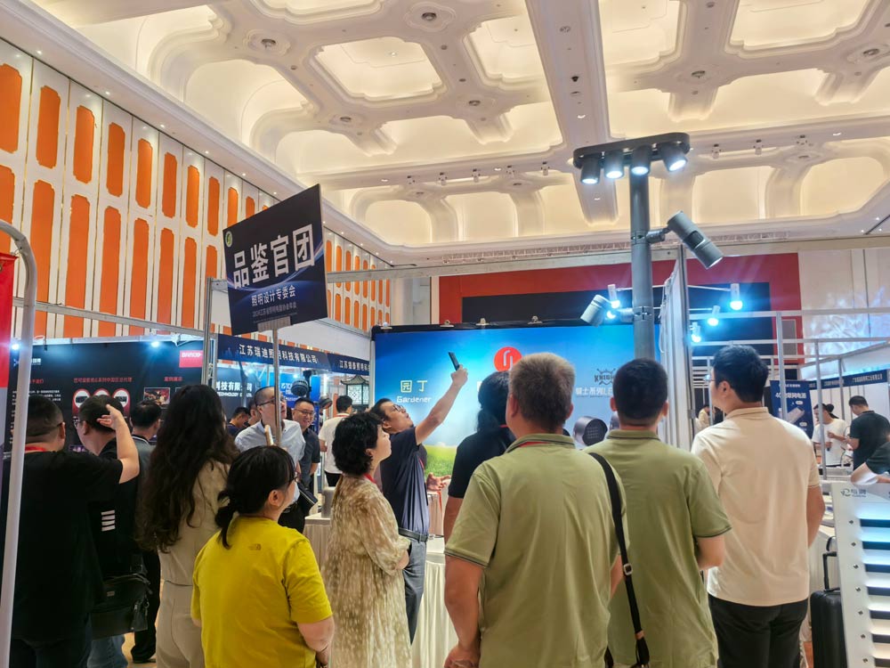 1724917916504672.jpg 4.jpg