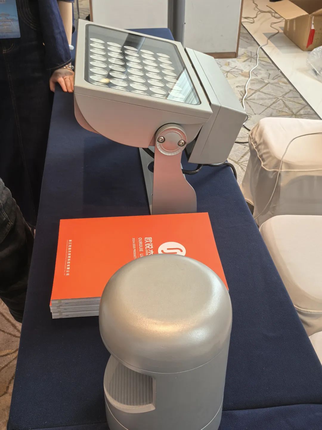 1745715664506935.jpg image12_640.jpg