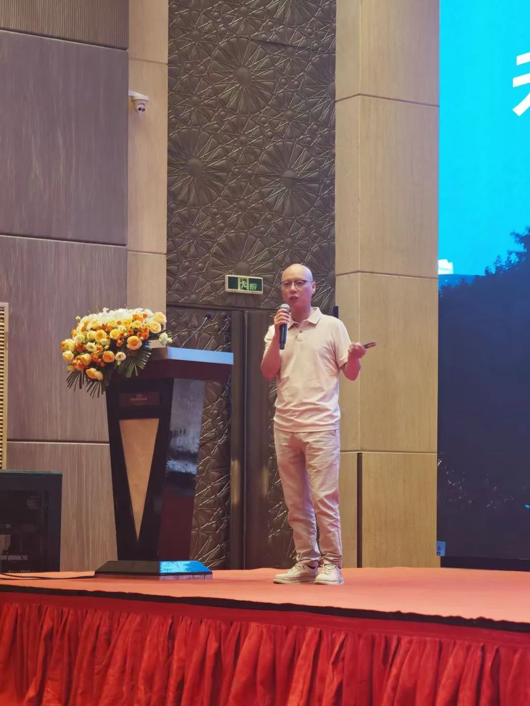 1752459891717528.jpg image3_640.jpg