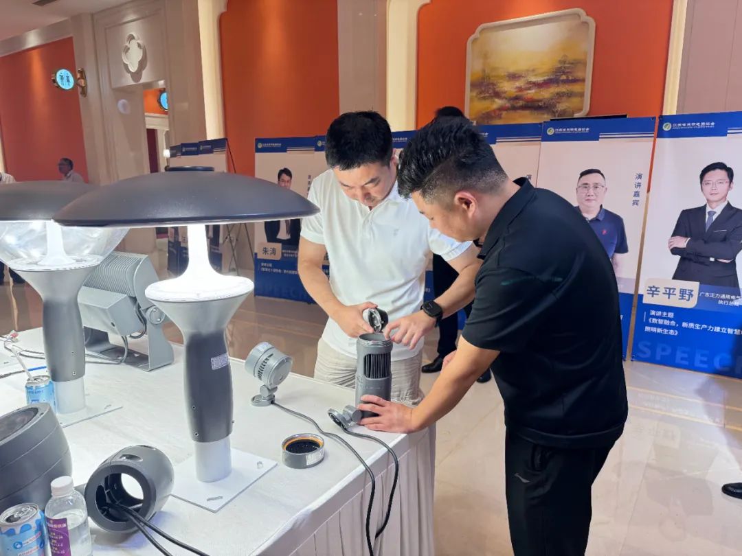 1756447248147806.jpg image3_640.jpg