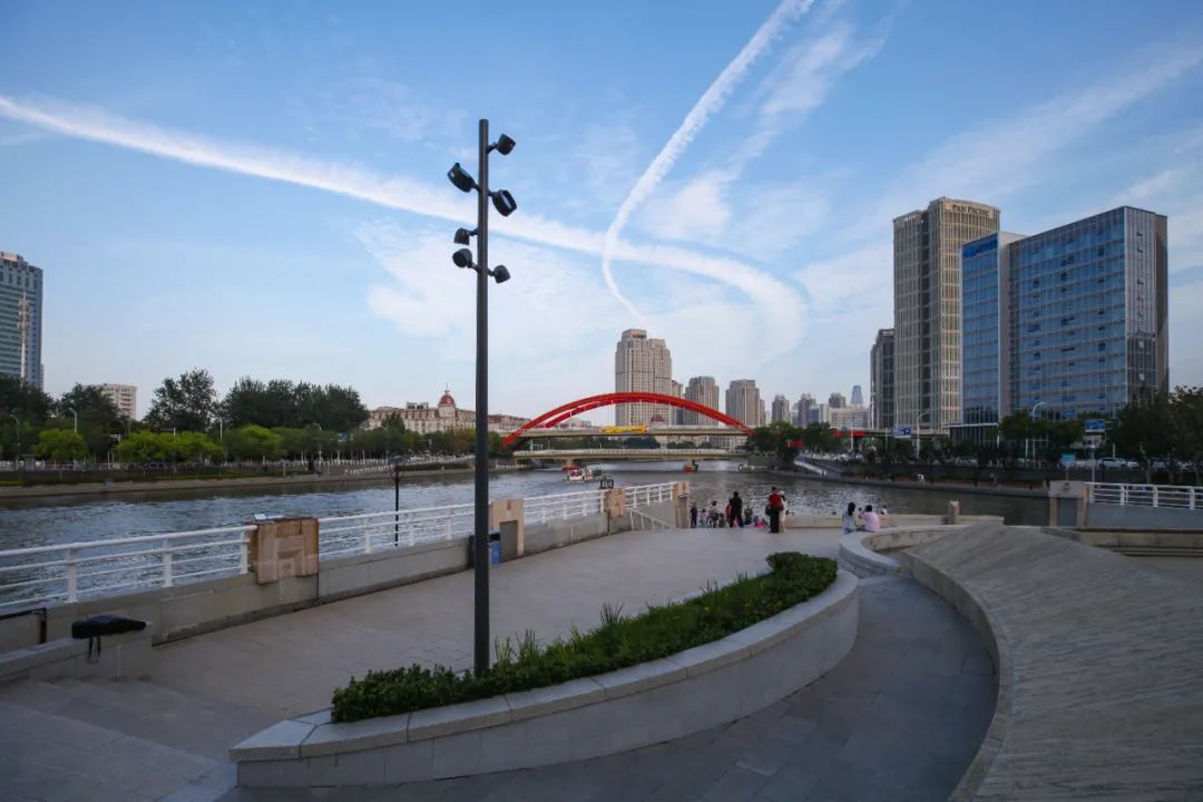 1756689832404671.jpg 1756689832404671.jpg