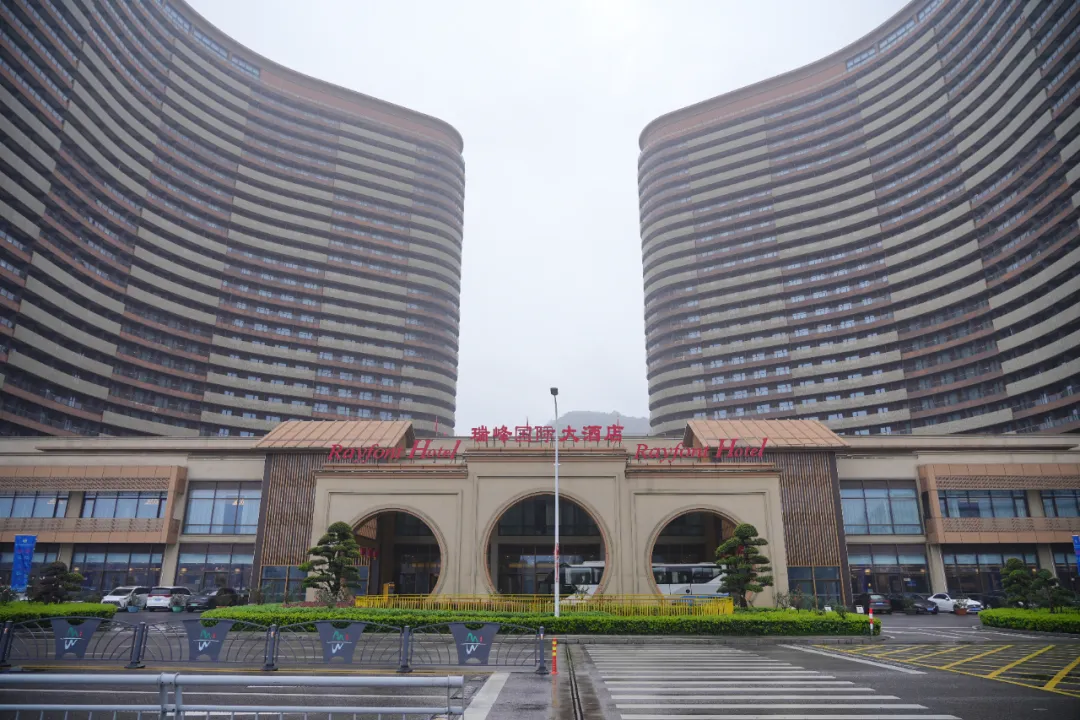 1762757790901430.png 1762757790901430.png