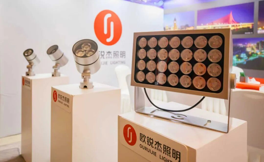 1762758303923594.jpg 1762758303923594.jpg